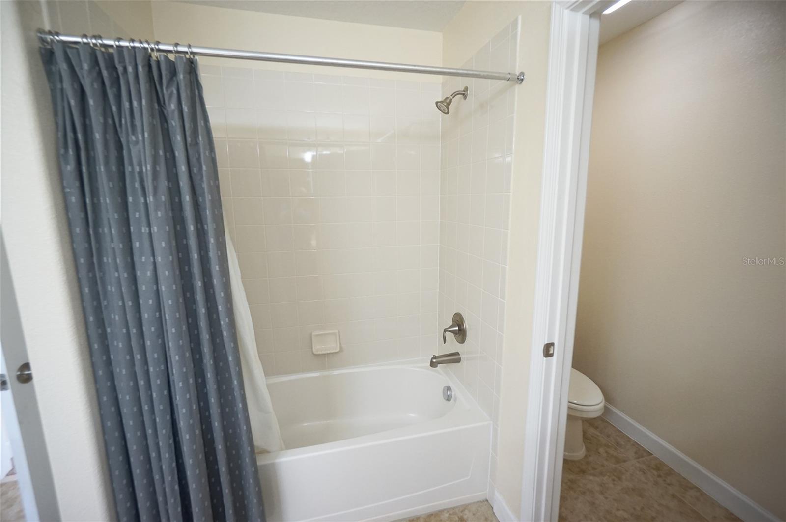 2822 LANTERN HILL AVE, BRANDON, FL, 33511