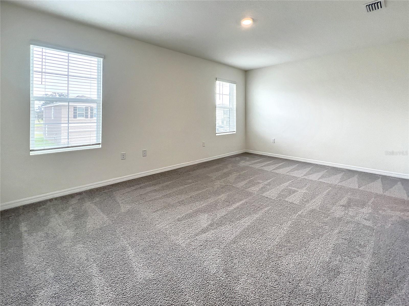 10556 PENNY GALE LOOP, SAN ANTONIO, FL, 33576