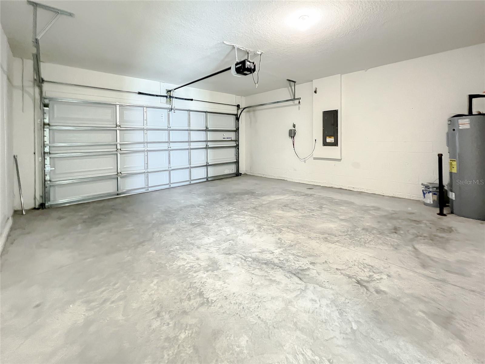 10556 PENNY GALE LOOP, SAN ANTONIO, FL, 33576