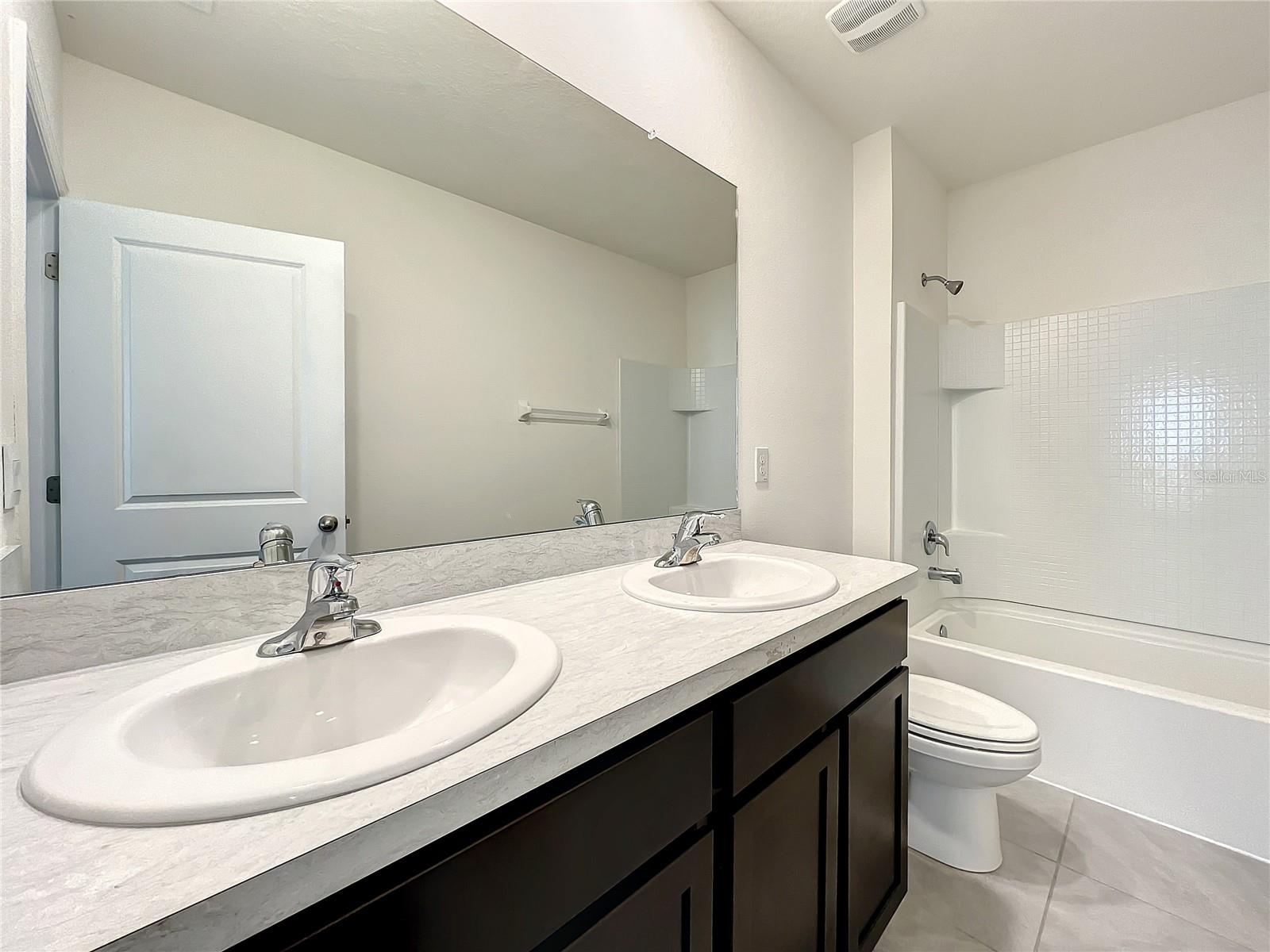 10556 PENNY GALE LOOP, SAN ANTONIO, FL, 33576