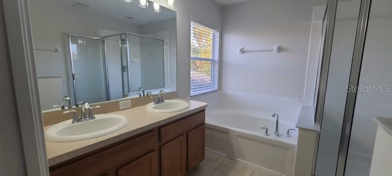 3323 WHITLEY BAY COURT, LAND O LAKES, FL, 34638