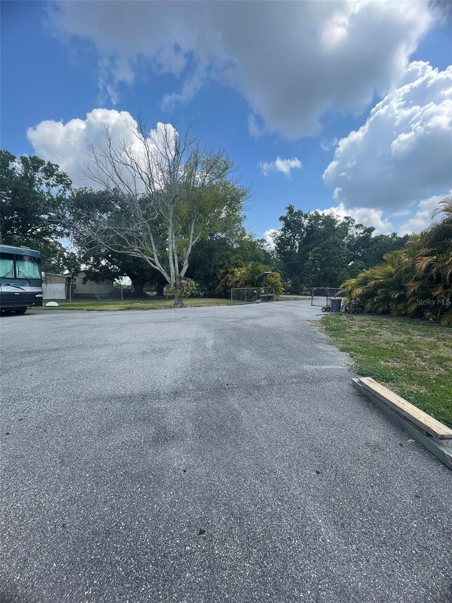 2327 SE QUAIL AVE, ARCADIA, FL, 34266