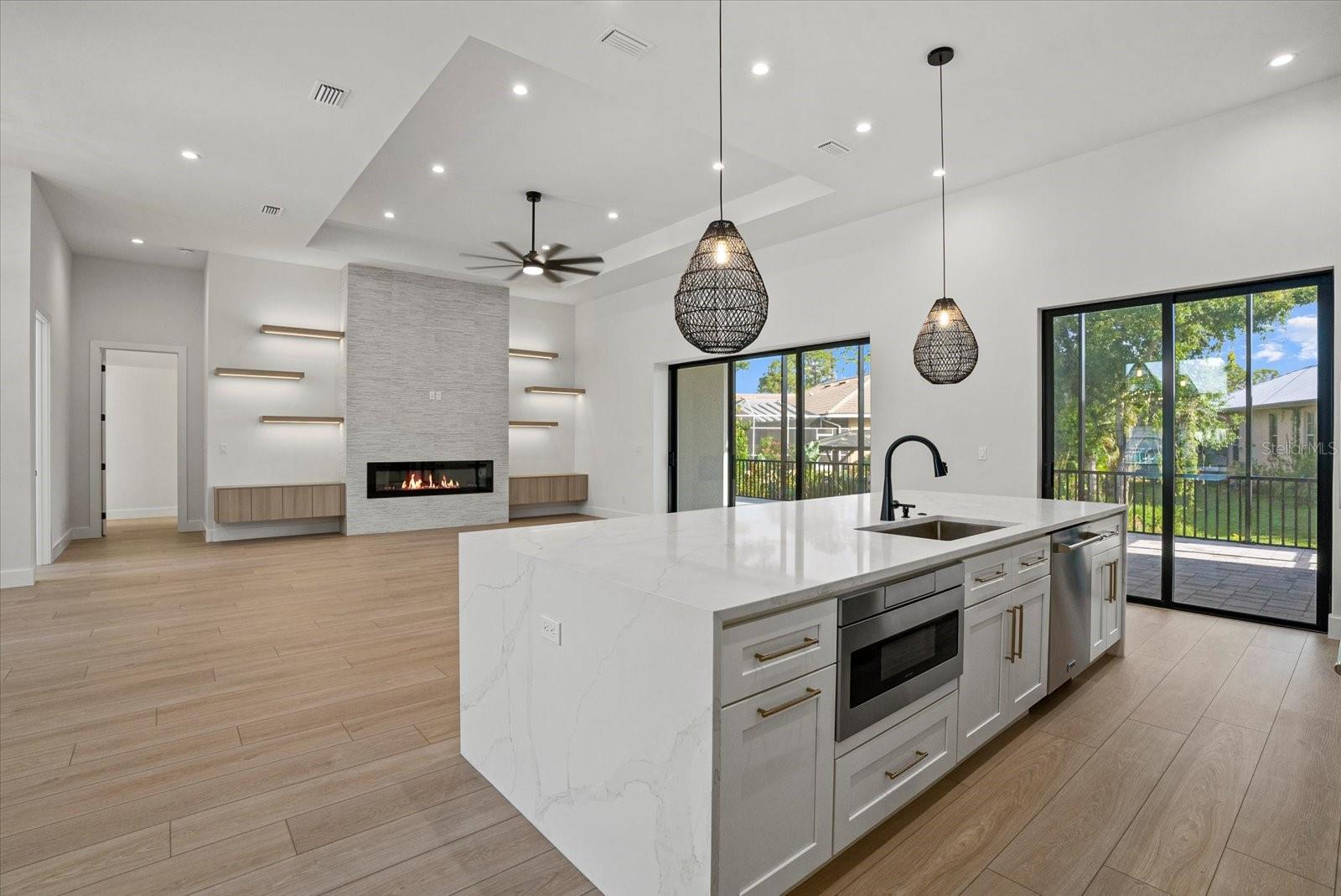 1605 LANDFALL DR, NOKOMIS, FL, 34275