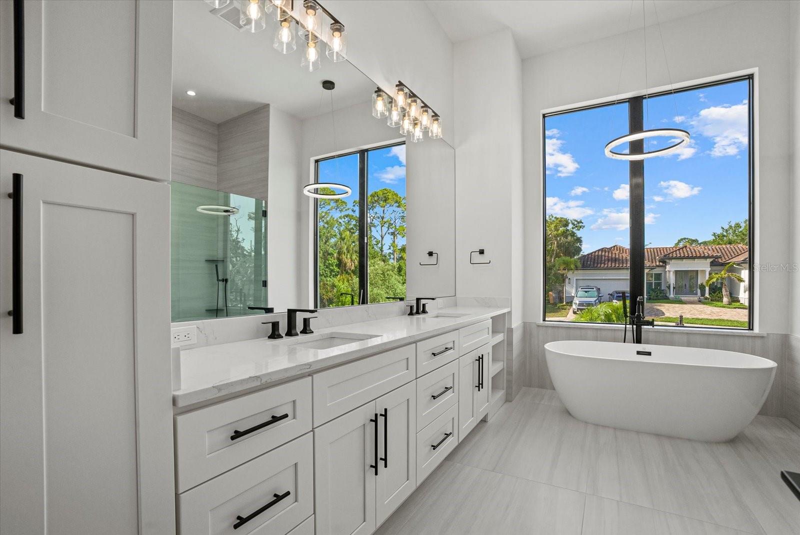 1605 LANDFALL DR, NOKOMIS, FL, 34275