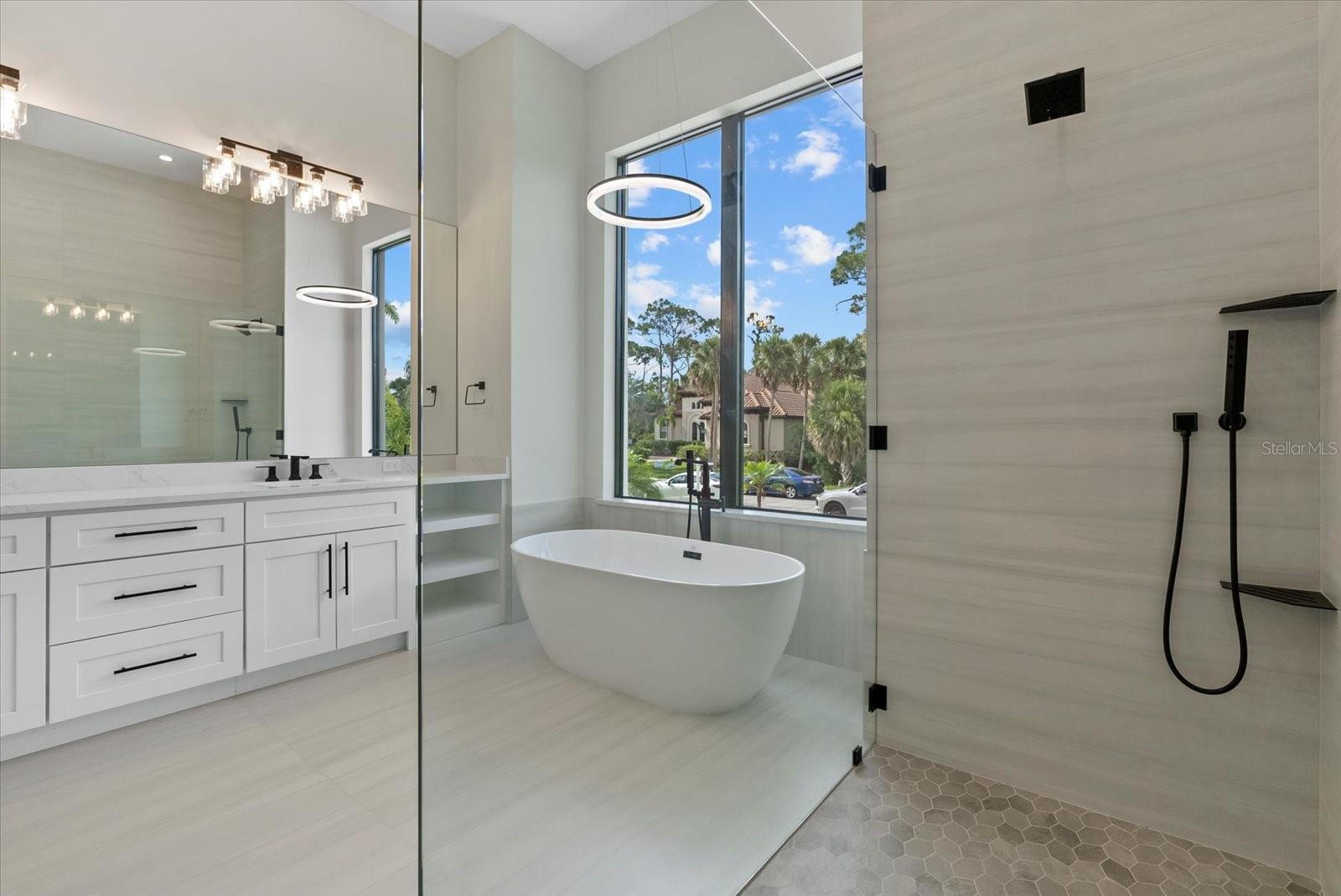 1605 LANDFALL DR, NOKOMIS, FL, 34275