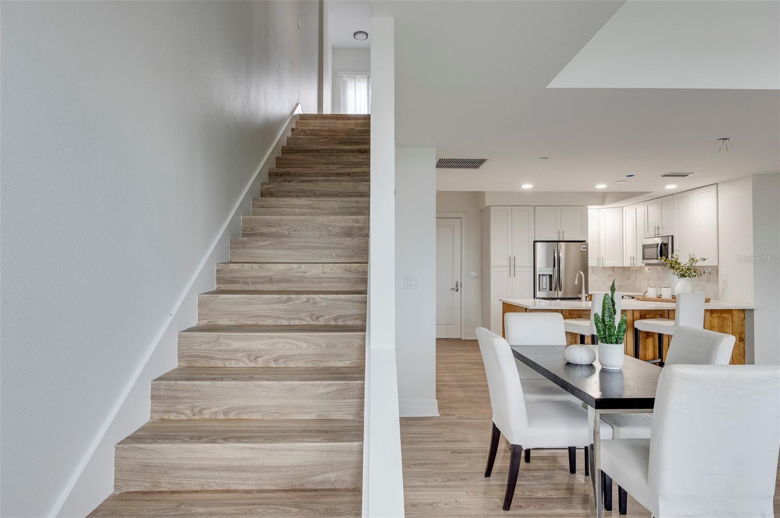 331 CLEVELAND ST #320, CLEARWATER, FL, 33755