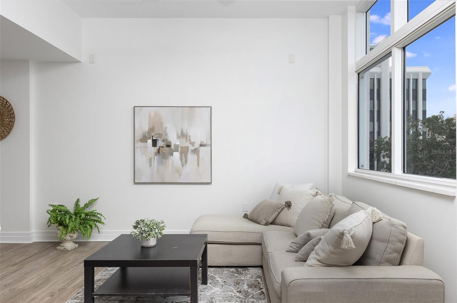 331 CLEVELAND ST #320, CLEARWATER, FL, 33755