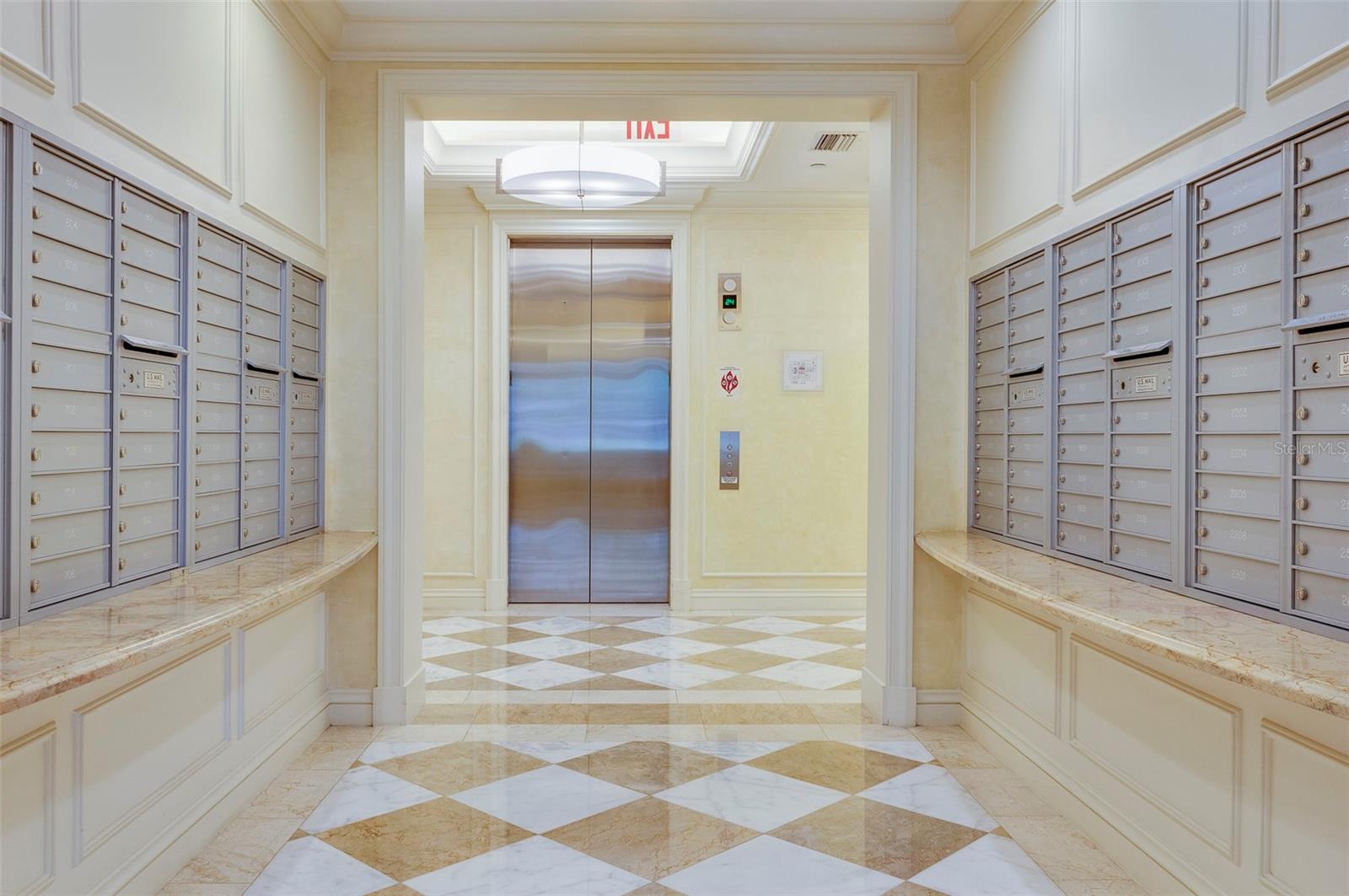 331 CLEVELAND ST #320, CLEARWATER, FL, 33755