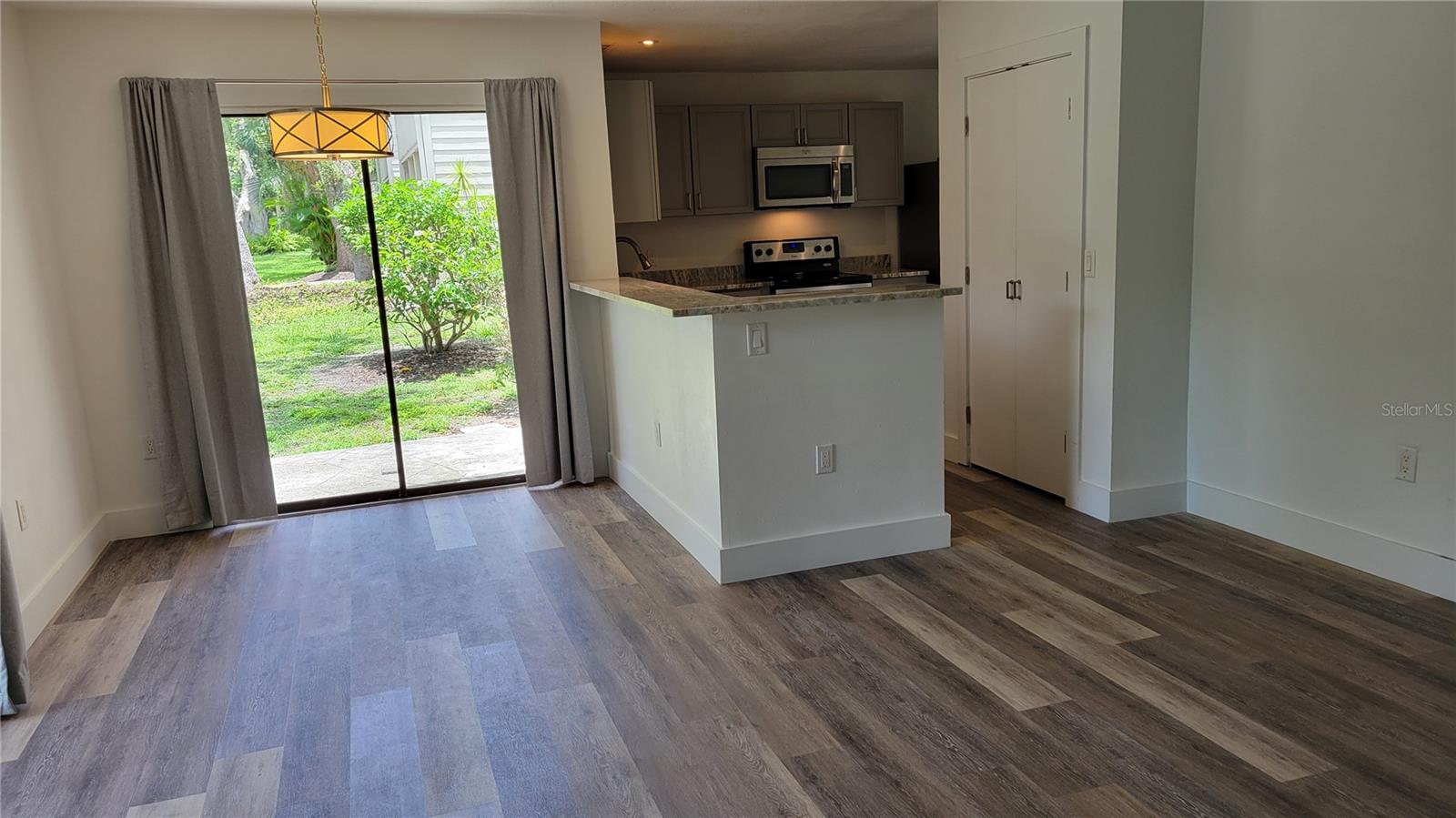 2224 BAHIA VISTA ST #E1, SARASOTA, FL, 34239