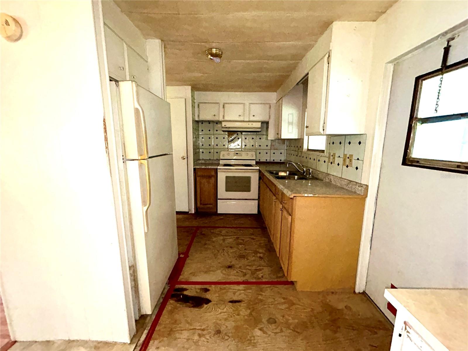 O6315919 Property Photo