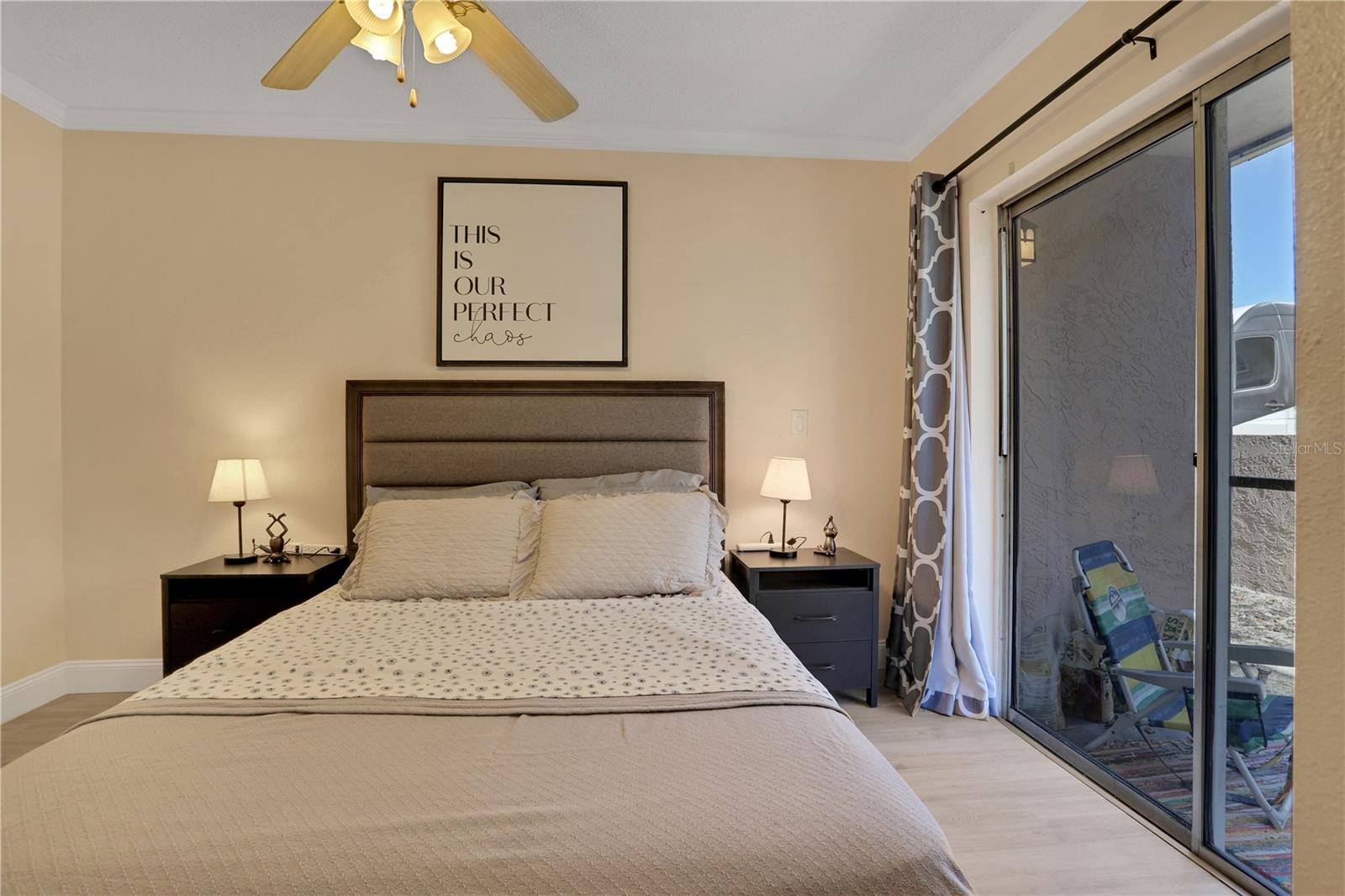 O6315922 Property Photo