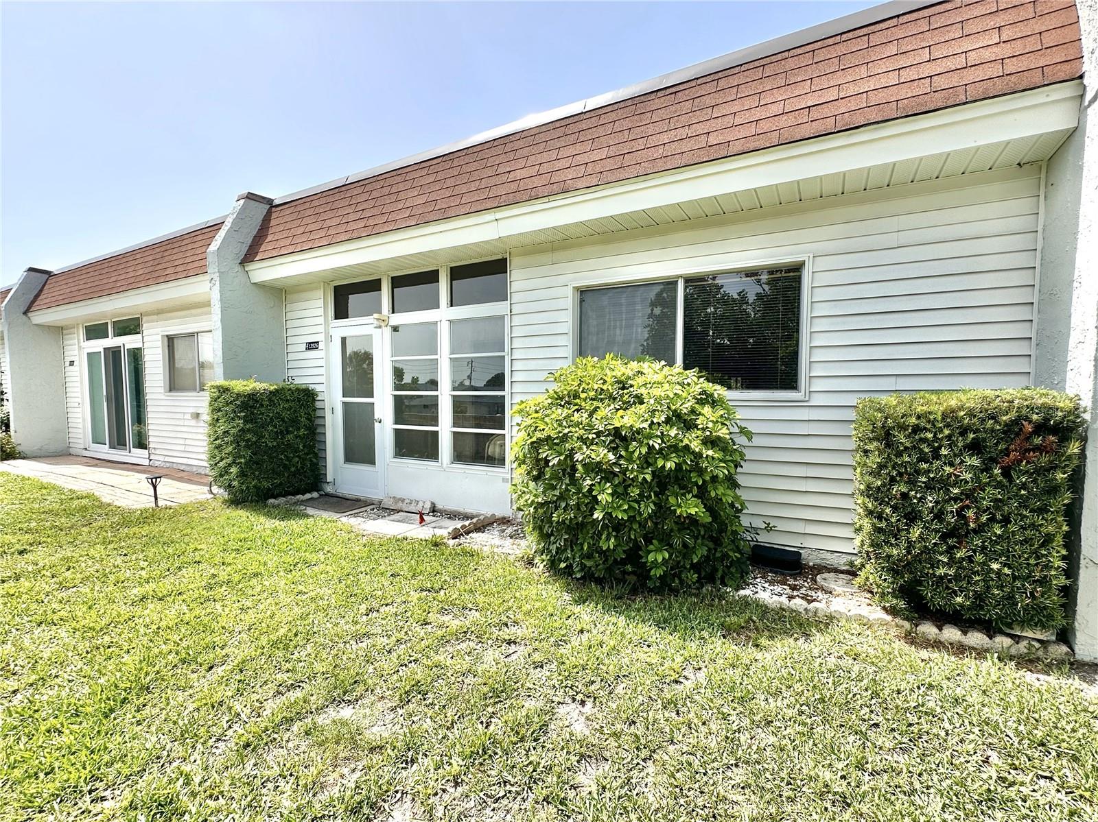 TB8394068 Property Photo