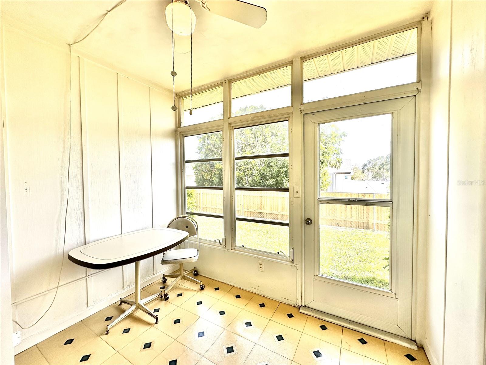 TB8394068 Property Photo