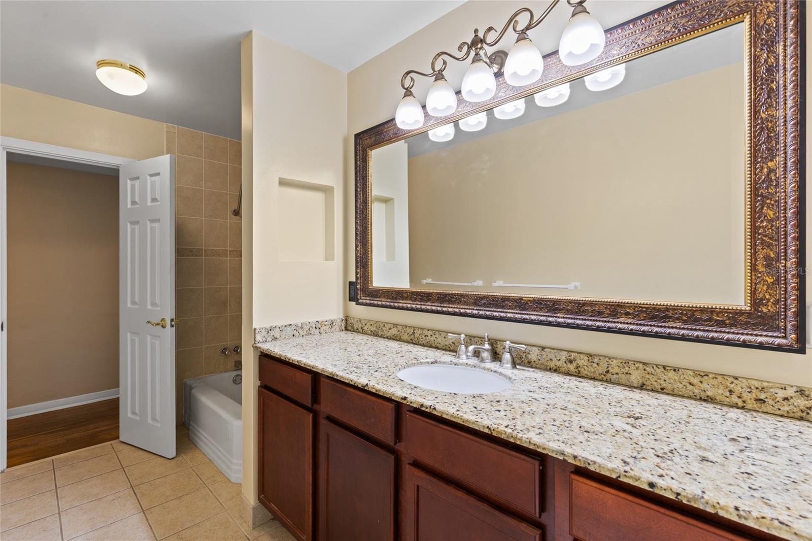 1761 SW 35TH AVE, GAINESVILLE, FL, 32608