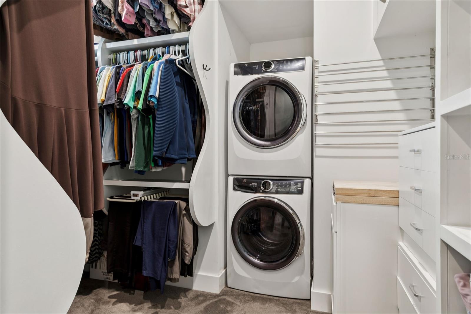 personal w/d in primary closet