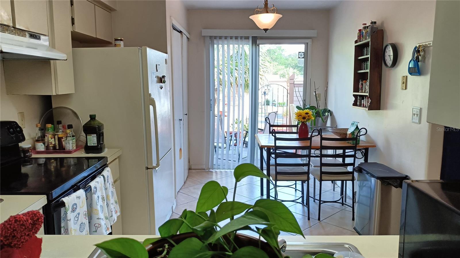 2922 BURLINGTON DR, APOPKA, FL, 32703