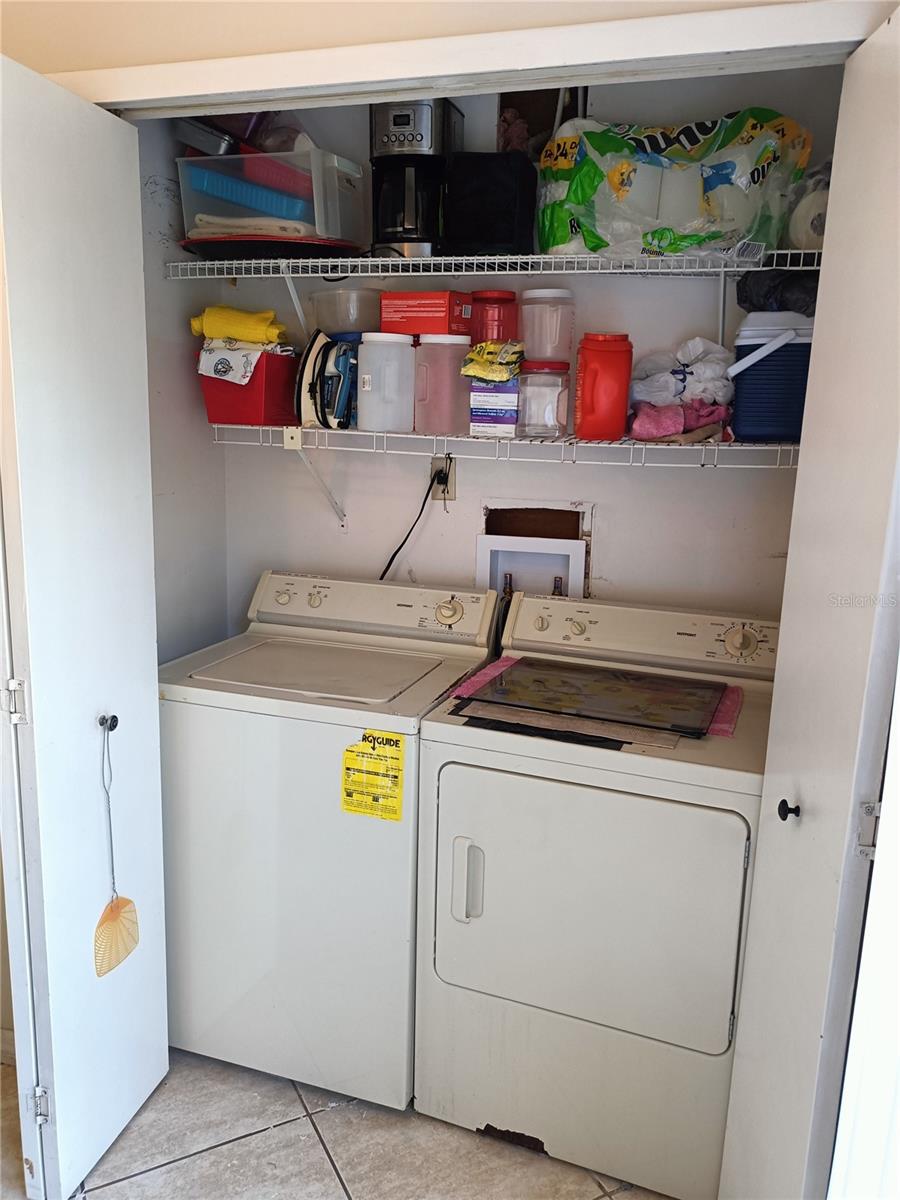 2922 BURLINGTON DR, APOPKA, FL, 32703