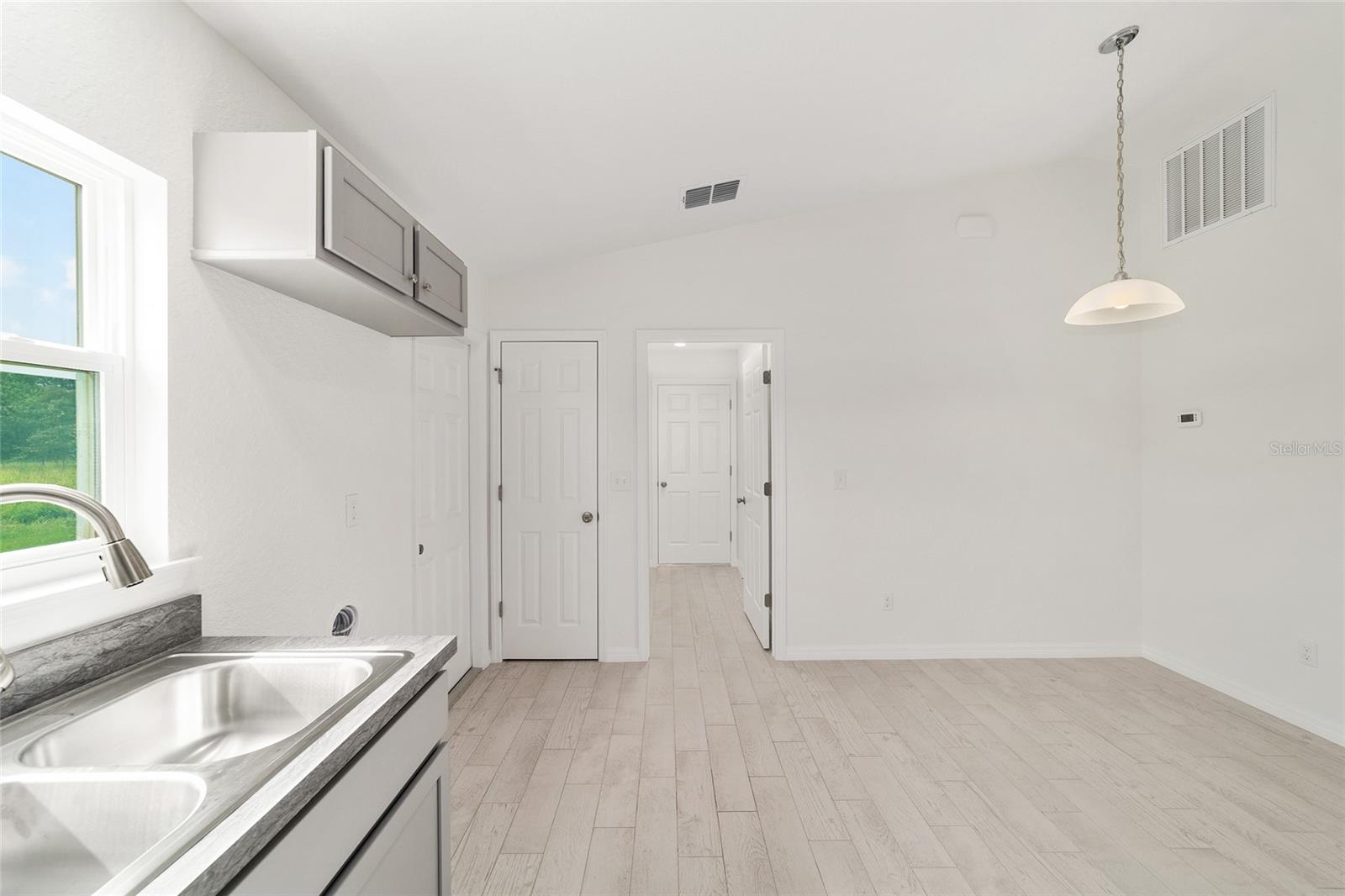 6 LOCUST LOOP CRSE, OCALA, FL, 34472