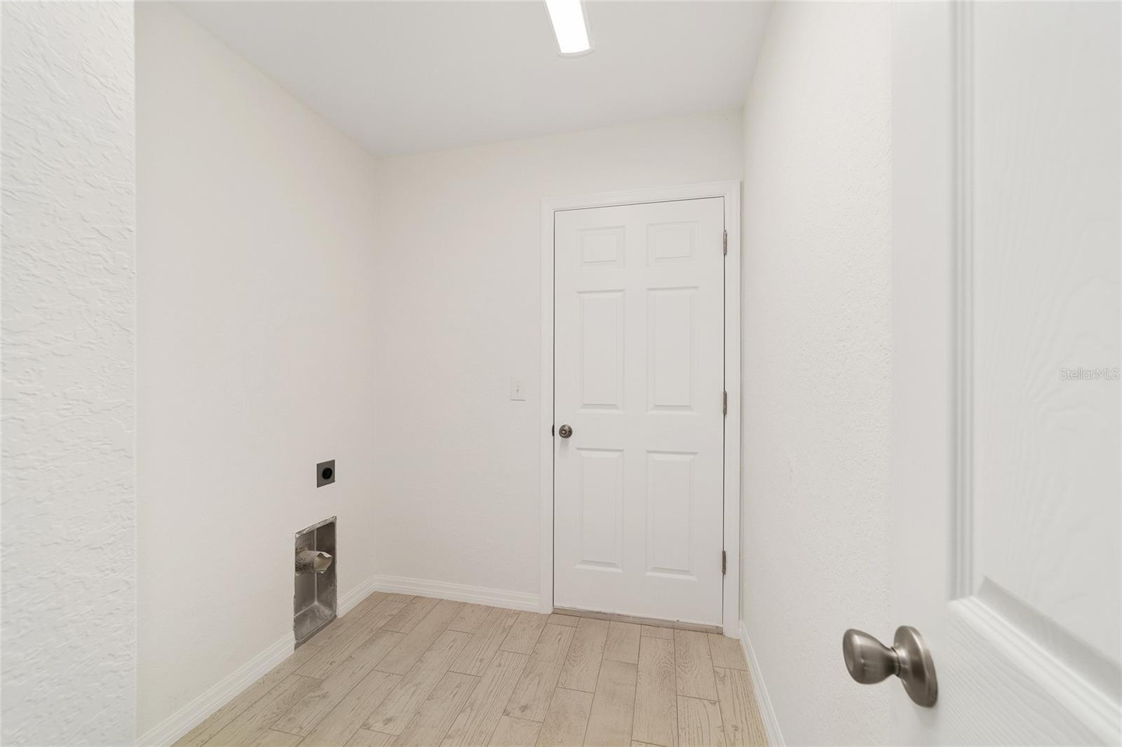 6 LOCUST LOOP CRSE, OCALA, FL, 34472