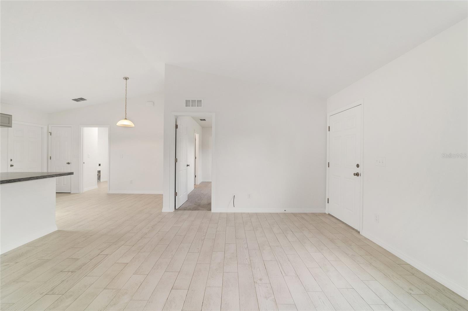 6 LOCUST LOOP CRSE, OCALA, FL, 34472