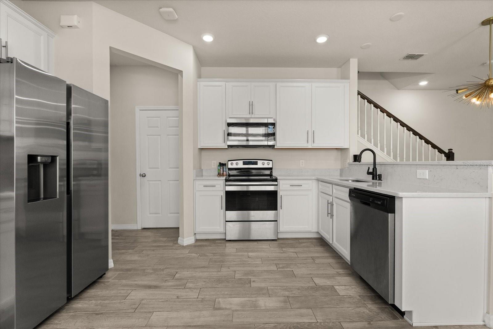 3600 PLAINVIEW DR, ORLANDO, FL, 32824