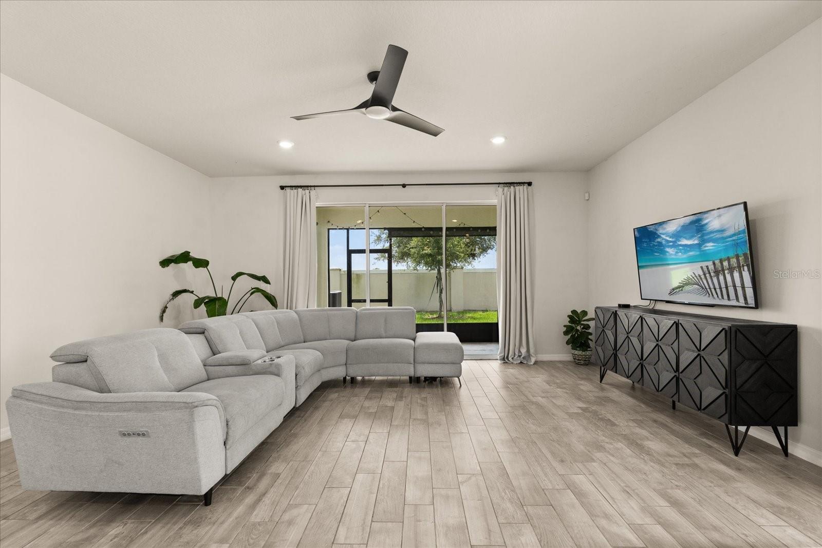 3600 PLAINVIEW DR, ORLANDO, FL, 32824