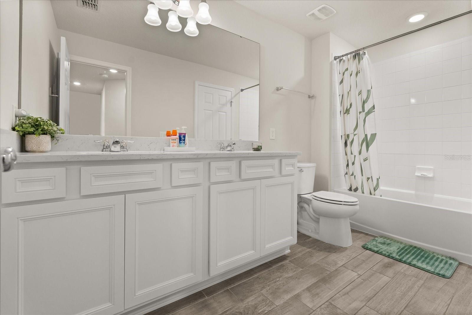 3600 PLAINVIEW DR, ORLANDO, FL, 32824