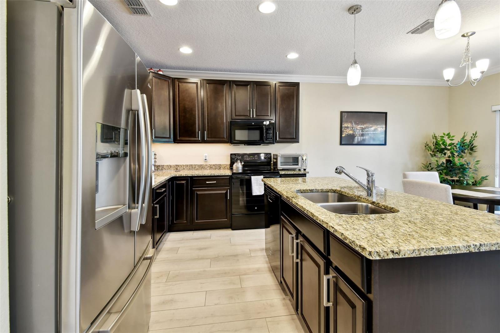 2409 MARTINS RUN, TAVARES, FL, 32778