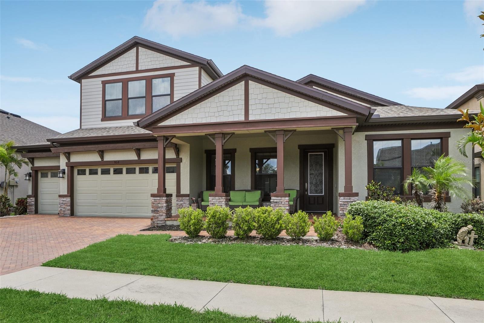 Upscale Craftsman Elevation