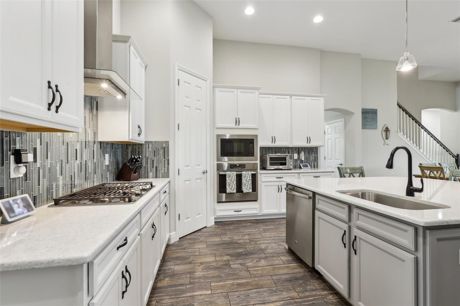 Fully upgraded Chef's Kitchen