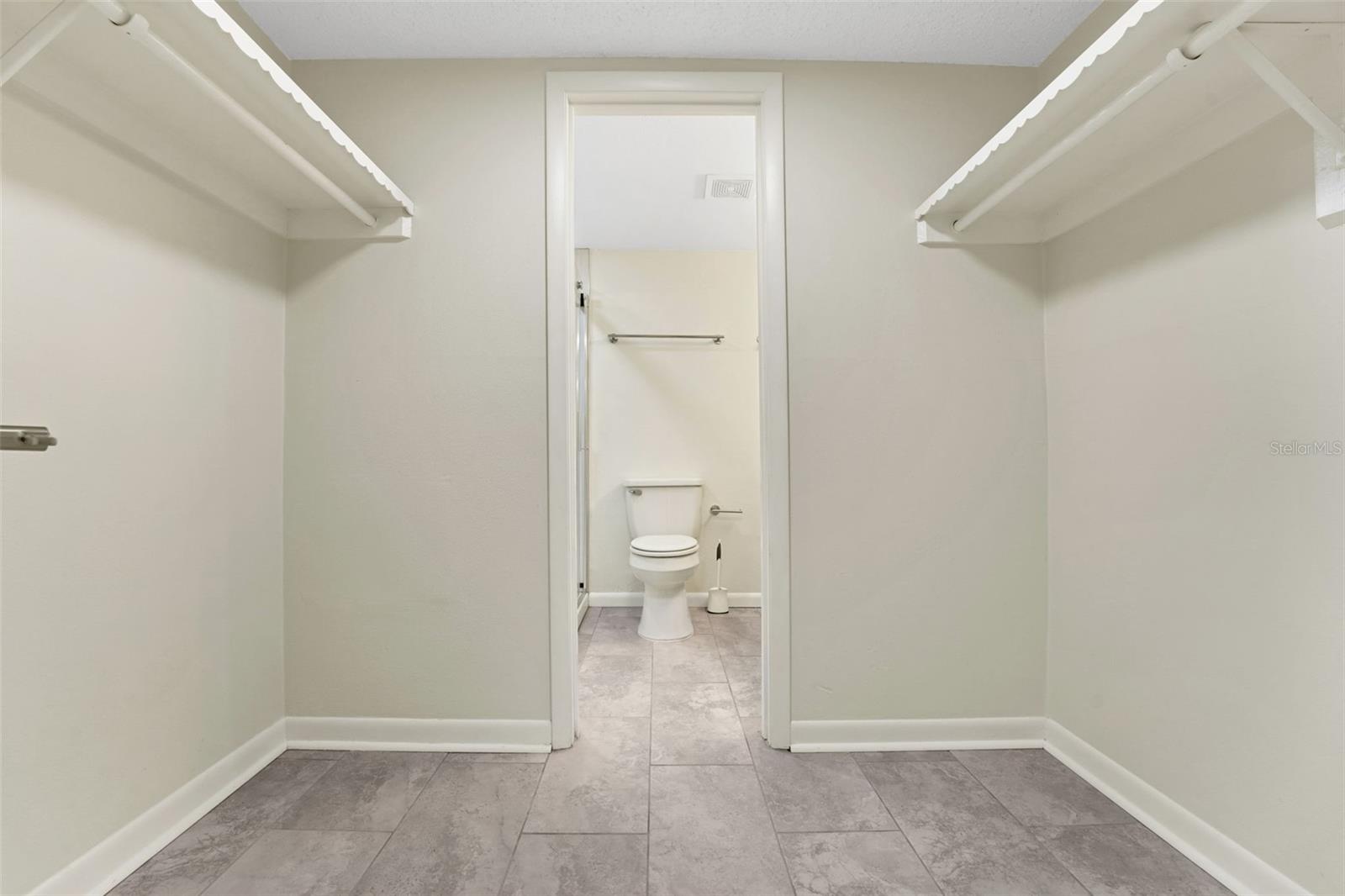 208 LAKE HOWARD DR NW #104, WINTER HAVEN, FL, 33880