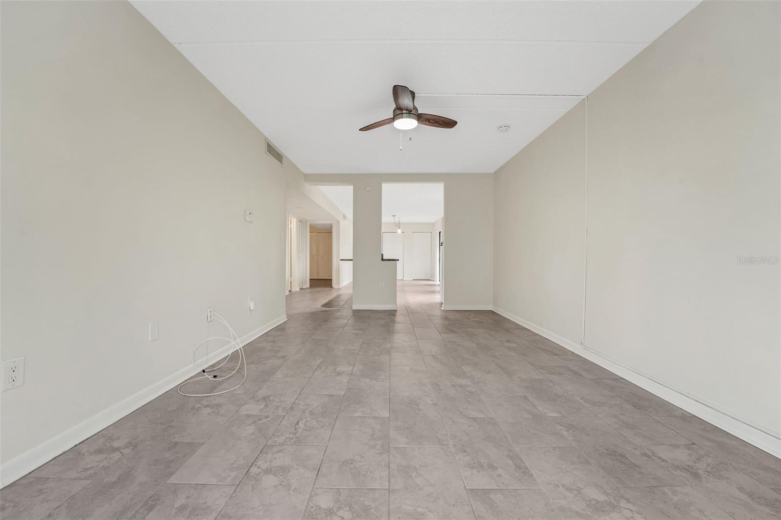 208 LAKE HOWARD DR NW #104, WINTER HAVEN, FL, 33880