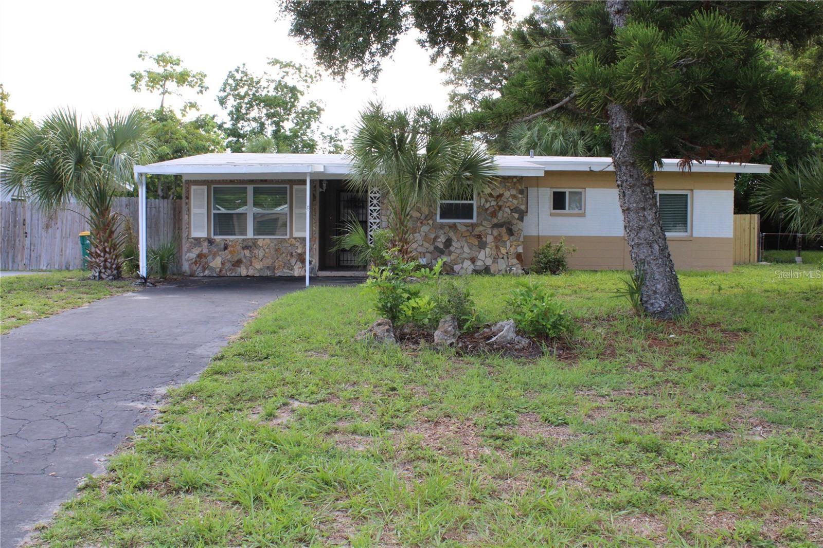 8859 ROBIN RD, SEMINOLE, FL, 33777
