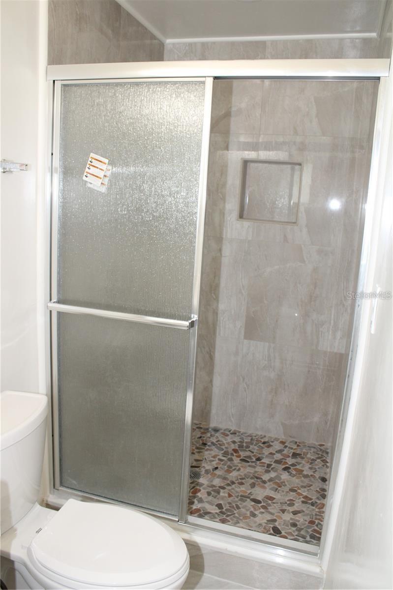 8859 ROBIN RD, SEMINOLE, FL, 33777