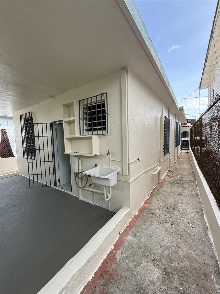 PR9114108 Property Photo