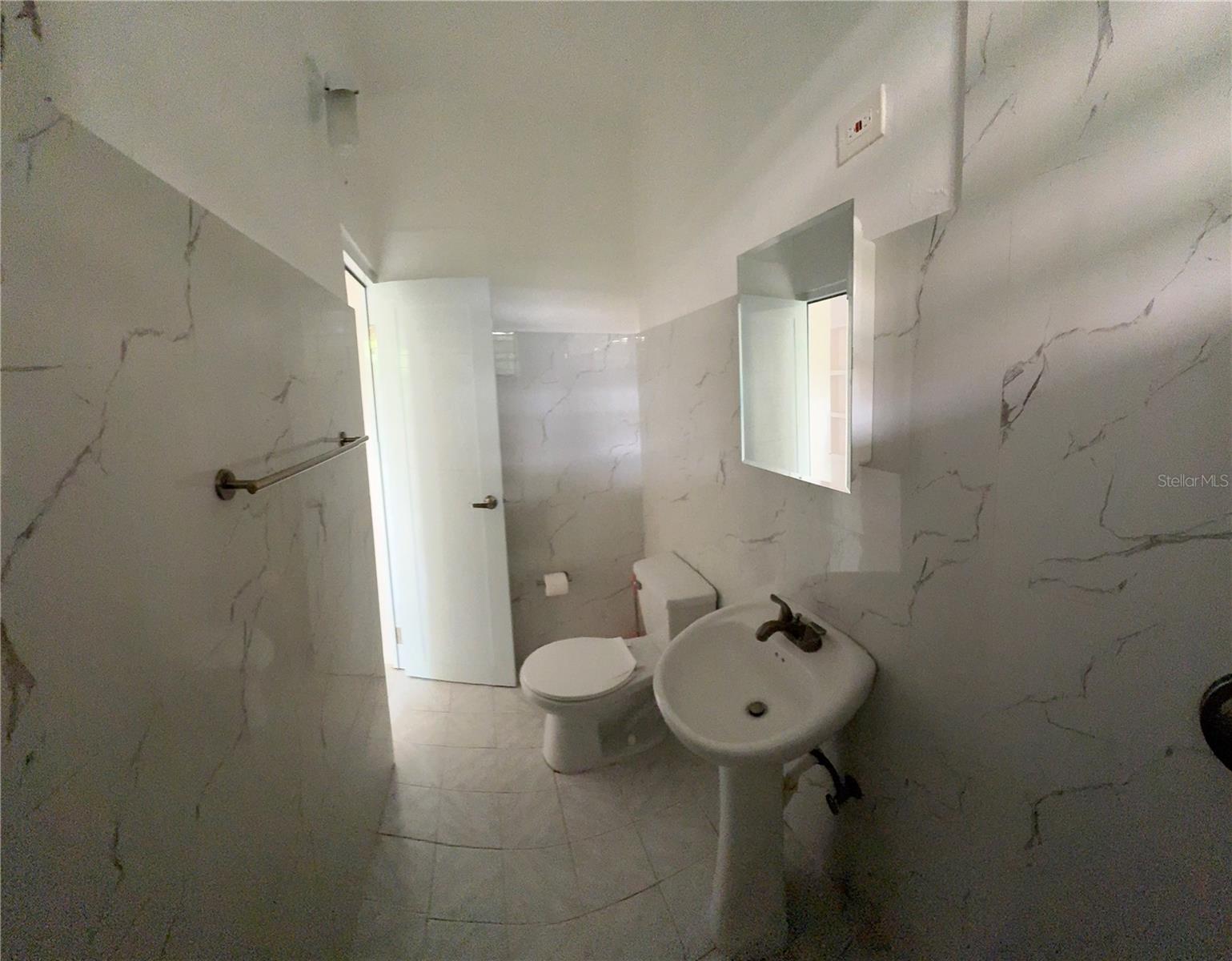 PR9114108 Property Photo