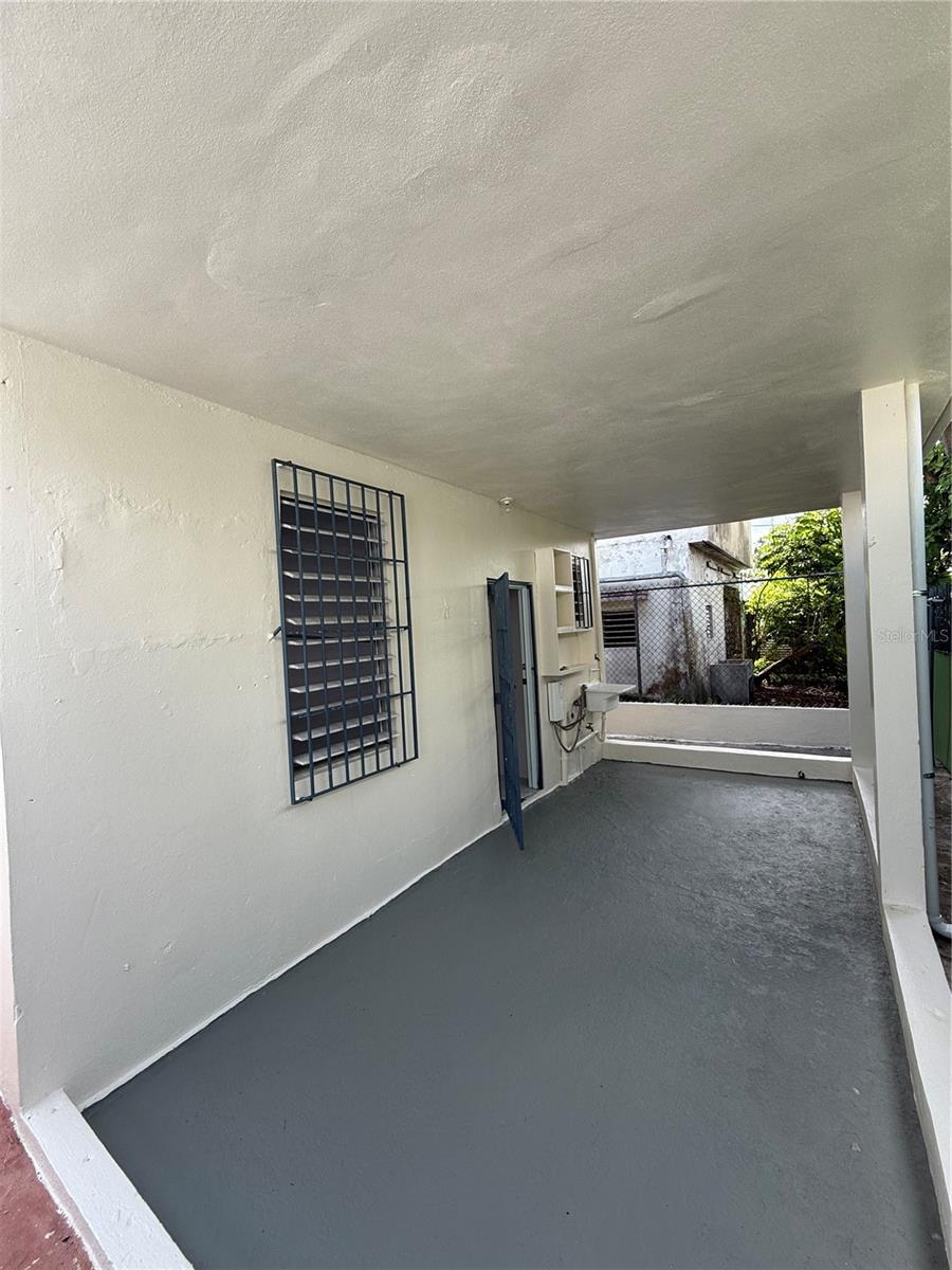 PR9114108 Property Photo