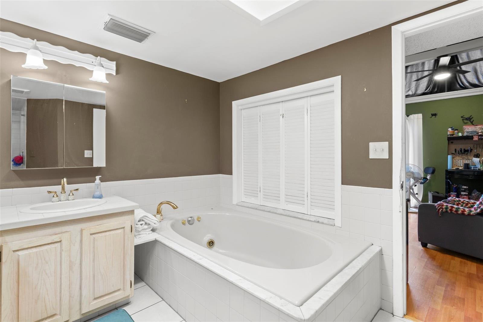 1237 GREENLEA DR, HOLIDAY, FL, 34691