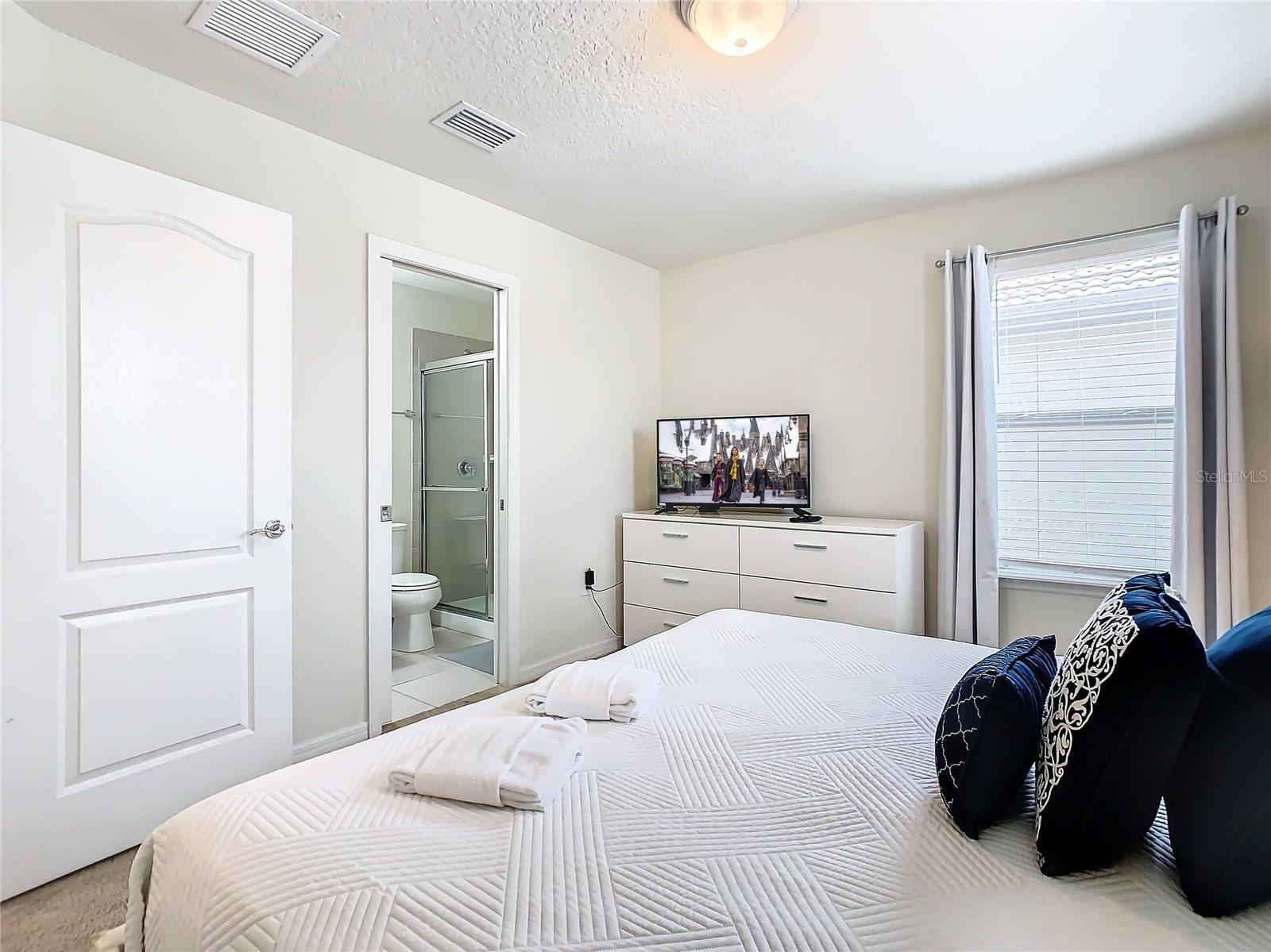 8800 CORCOVADO DR, KISSIMMEE, FL, 34747