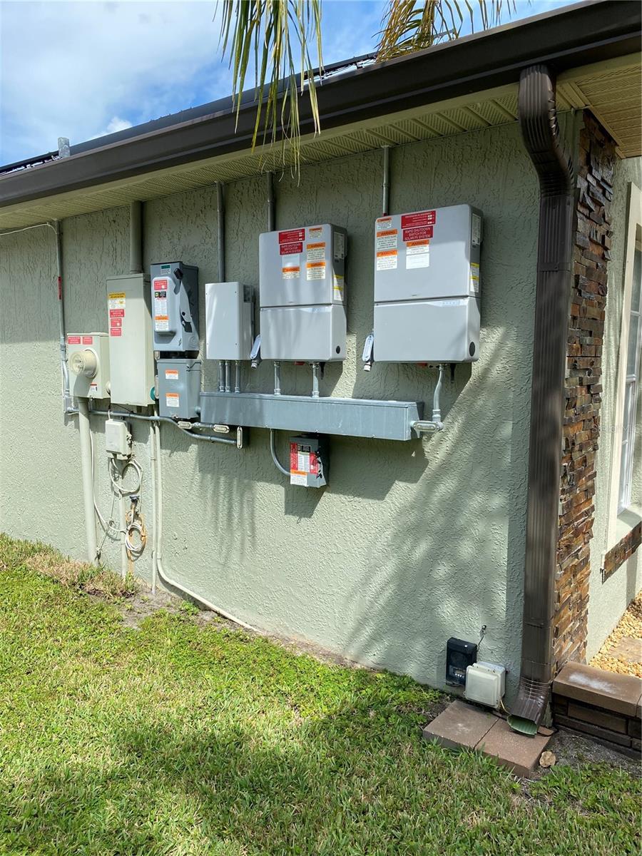 574 ROUZER ST, APOPKA, FL, 32712