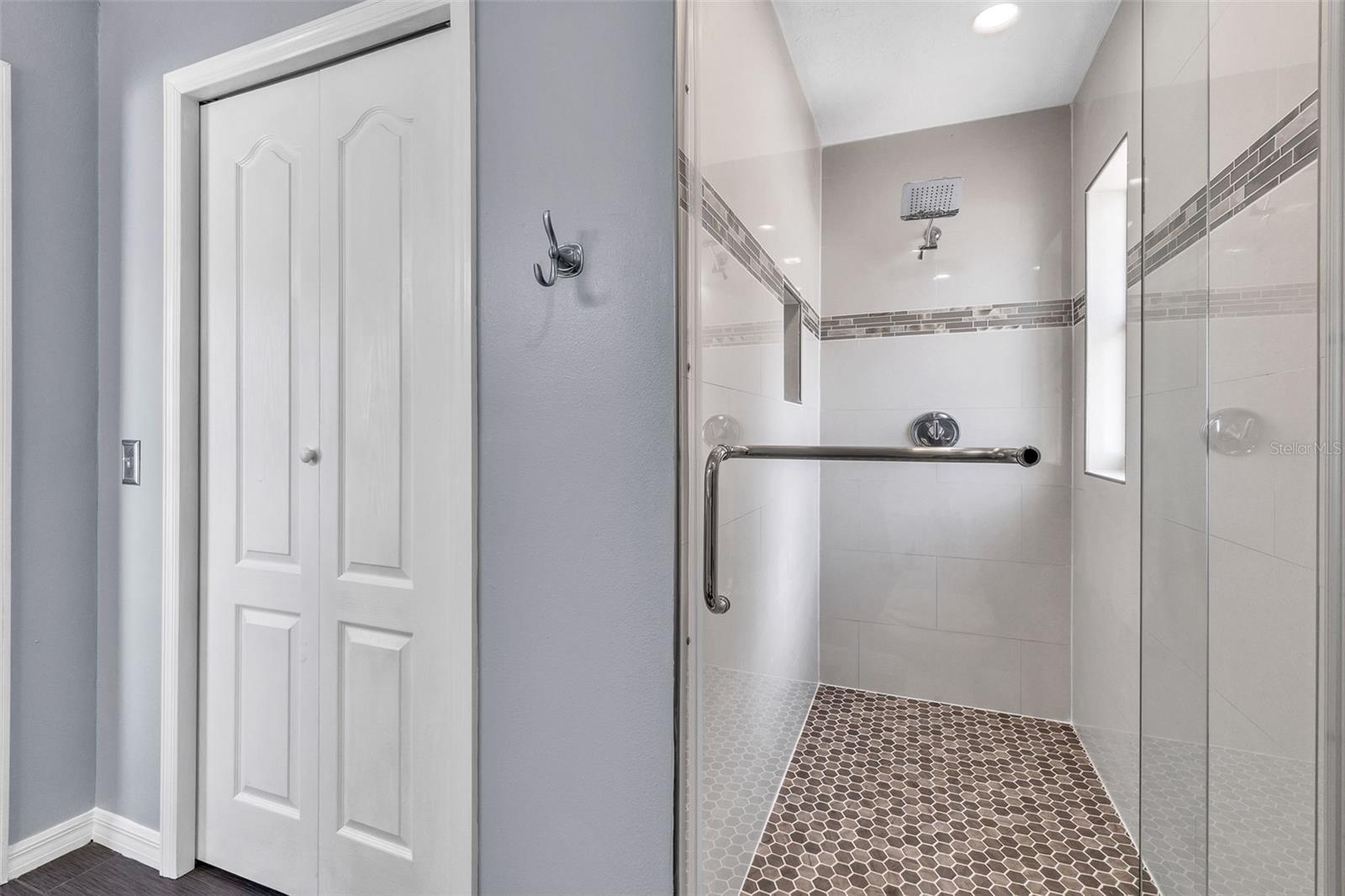 574 ROUZER ST, APOPKA, FL, 32712