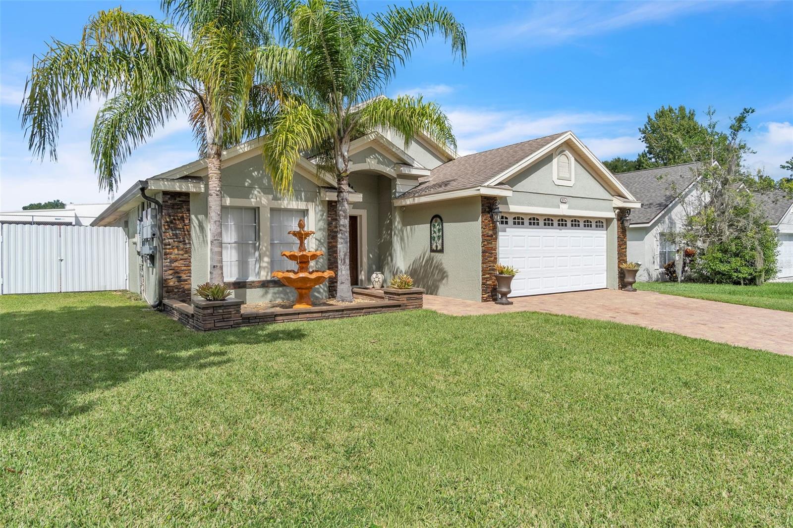 574 ROUZER ST, APOPKA, FL, 32712