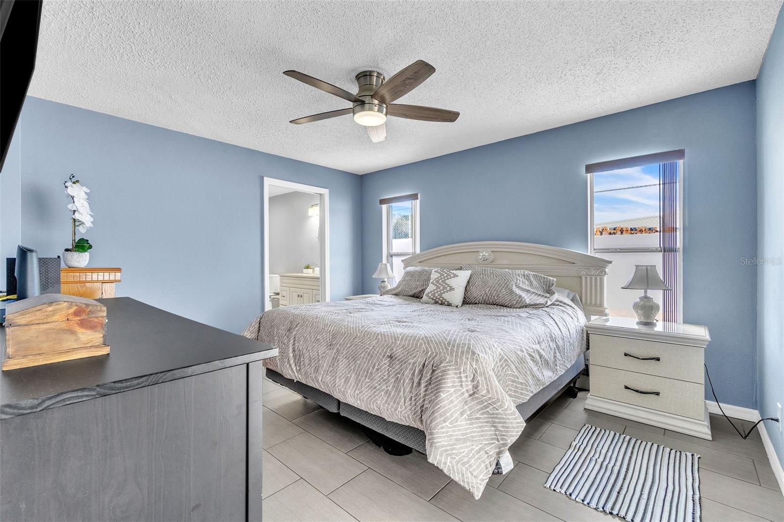 574 ROUZER ST, APOPKA, FL, 32712