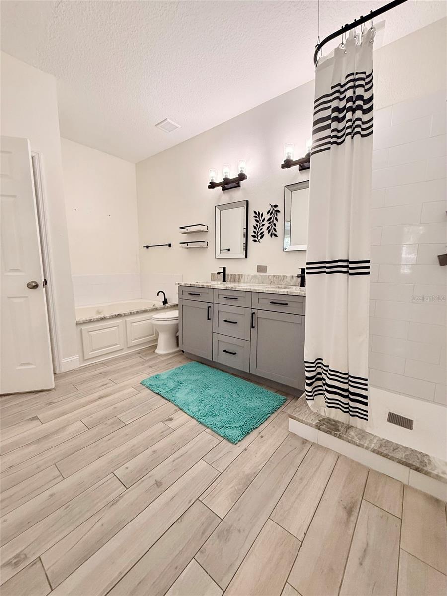 5247 MOON SHELL DR, APOLLO BEACH, FL, 33572