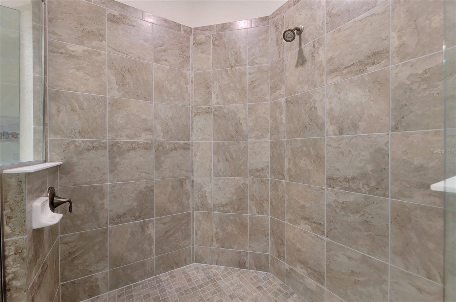 10789 TARFLOWER DR #202, VENICE, FL, 34293