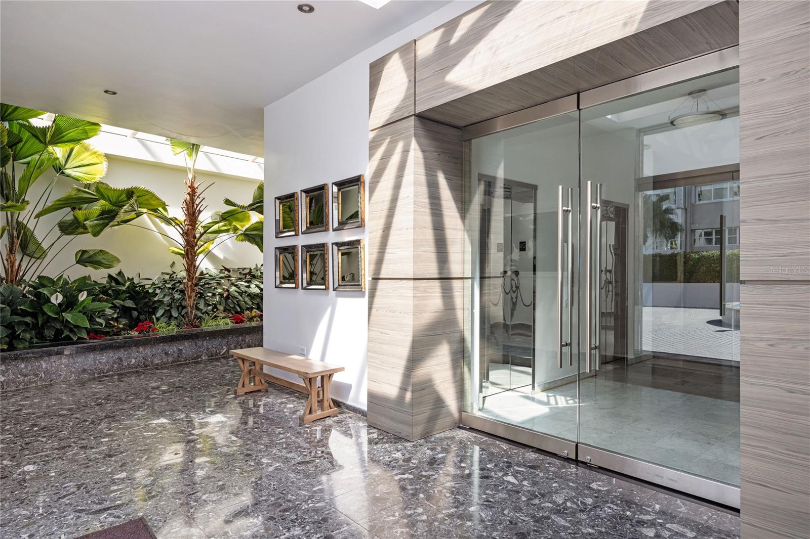 PR9114119 Property Photo