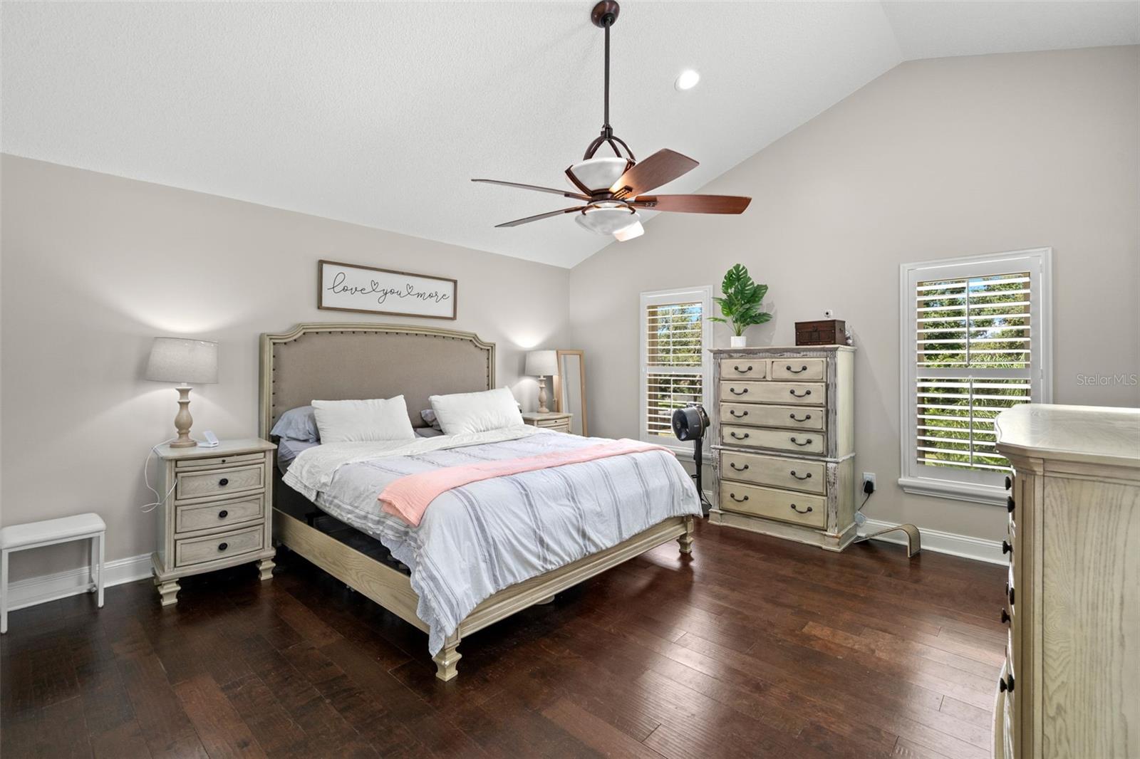 2306 S VALRICO RD, VALRICO, FL, 33596