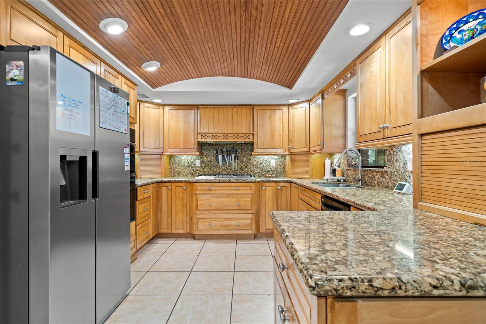 2306 S VALRICO RD, VALRICO, FL, 33596