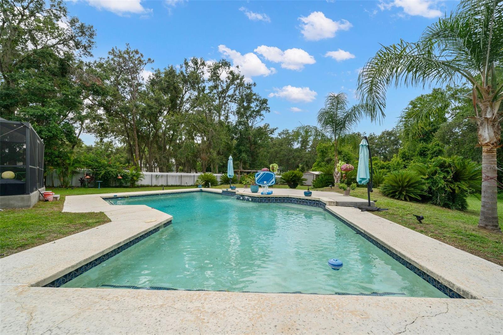 2306 S VALRICO RD, VALRICO, FL, 33596