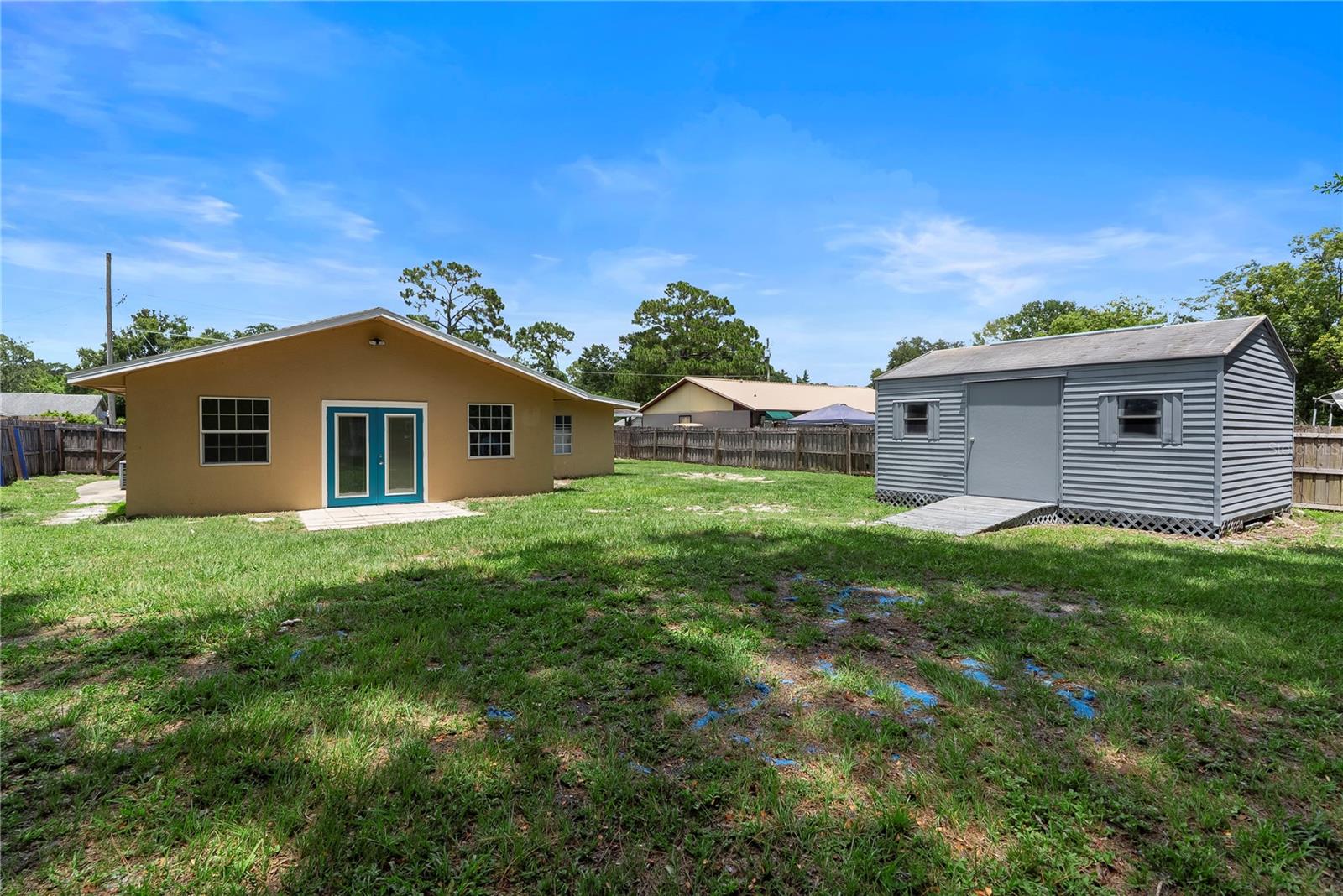 211 VALENCIA RD, DEBARY, FL, 32713